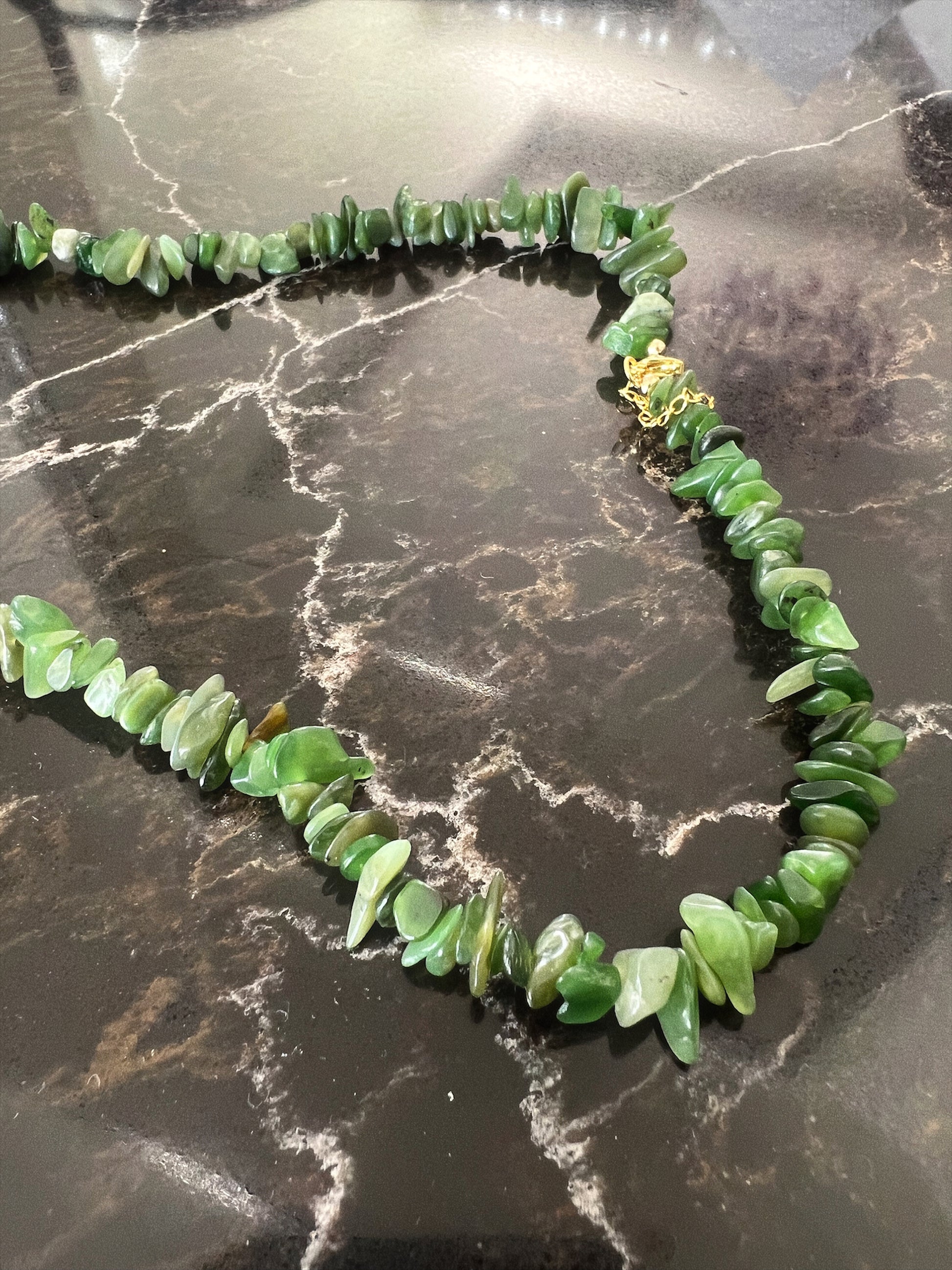 Collier en jade vert - pierre de chance et d'harmonie