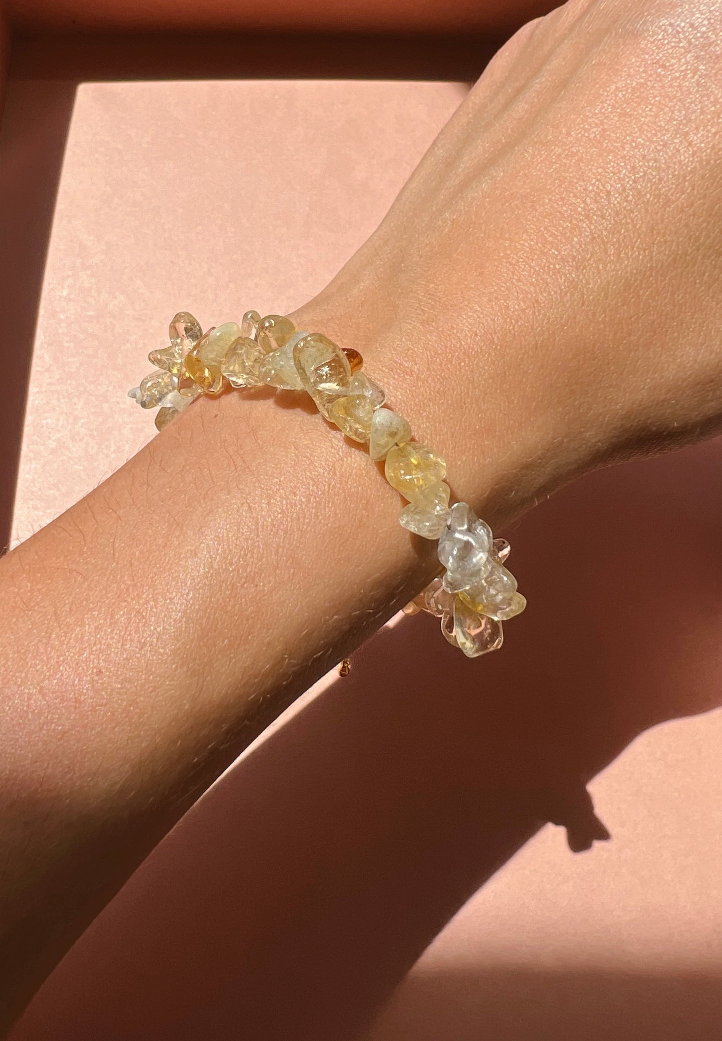 Bracelet en citrine. Pierre de citrine pour la lithothérapie